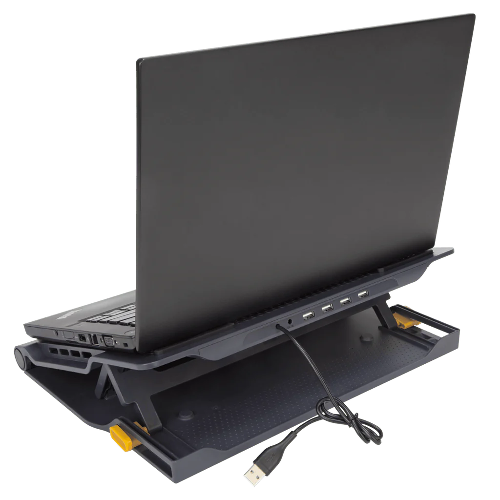 Targus 17" Chill Mat+ with 4-Port Hub