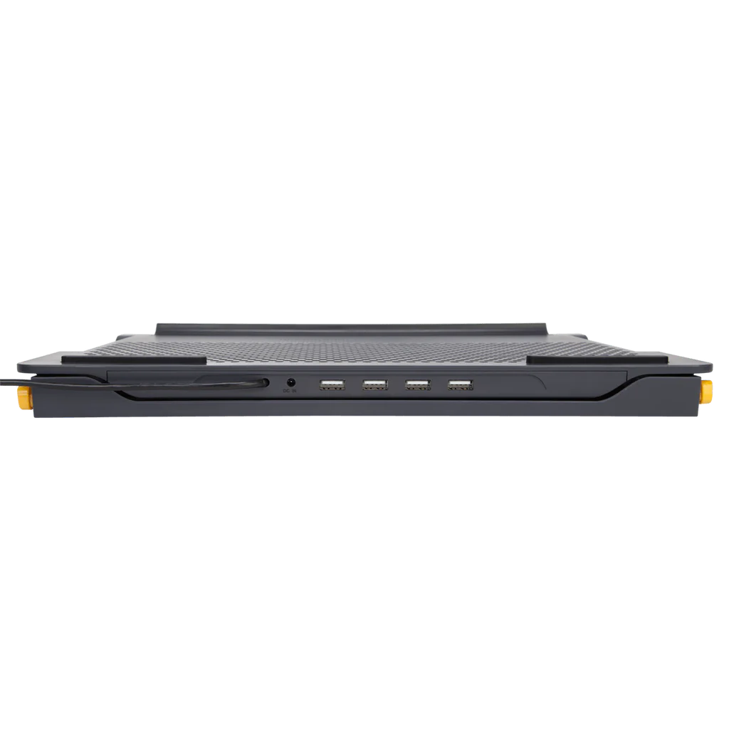 Targus 17" Chill Mat+ with 4-Port Hub