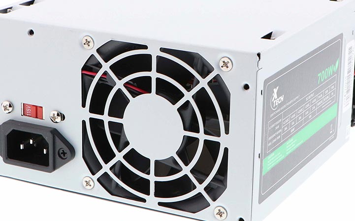 Xtech 700W Power Supply with SATA
